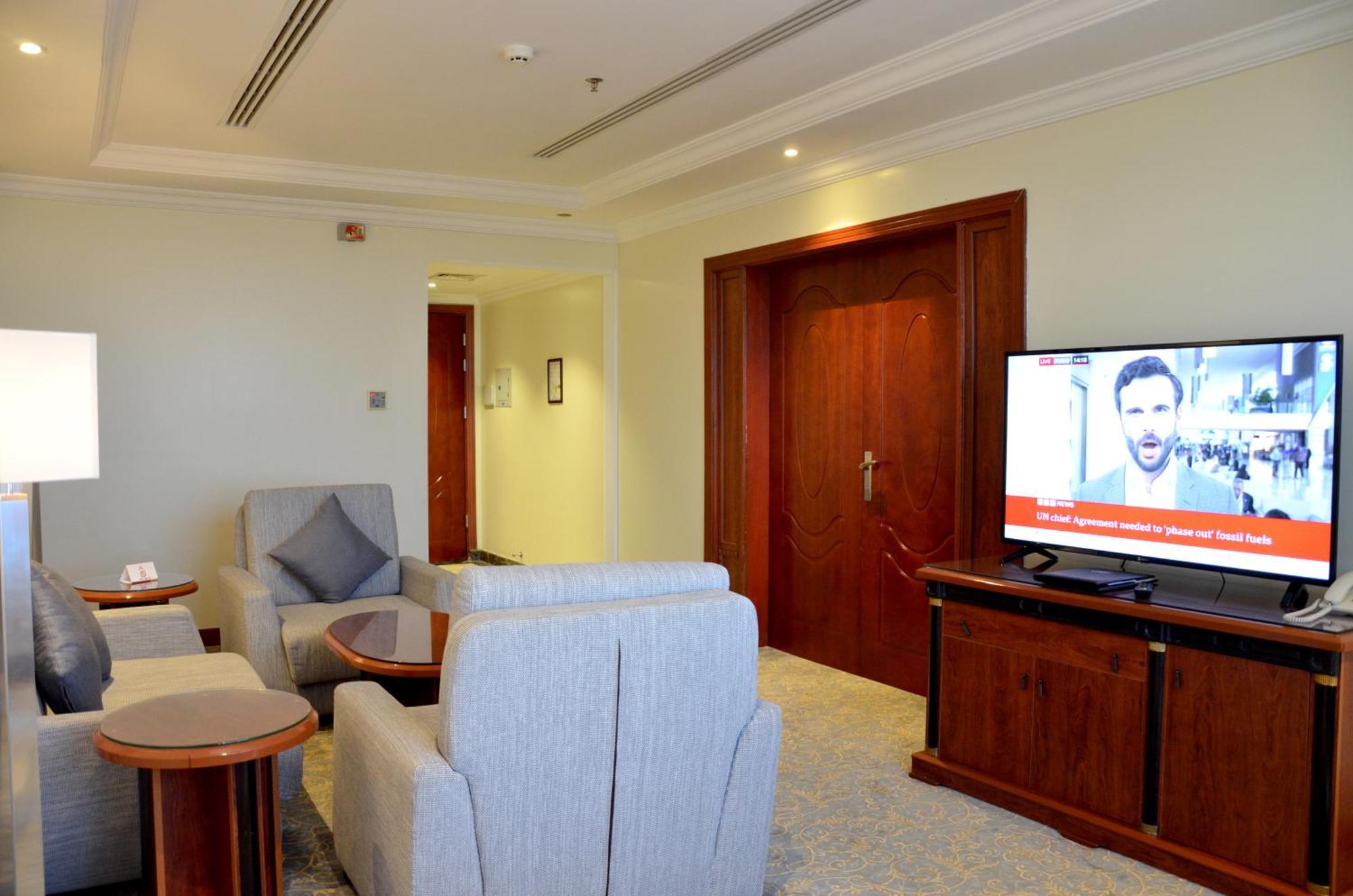 Crown Tower Hotel Jubail Luaran gambar