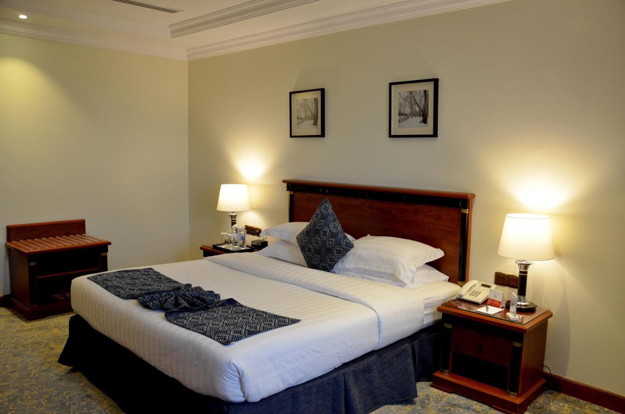 Crown Tower Hotel Jubail Luaran gambar